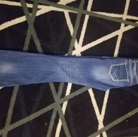 Jeans - Picture 2 of 4